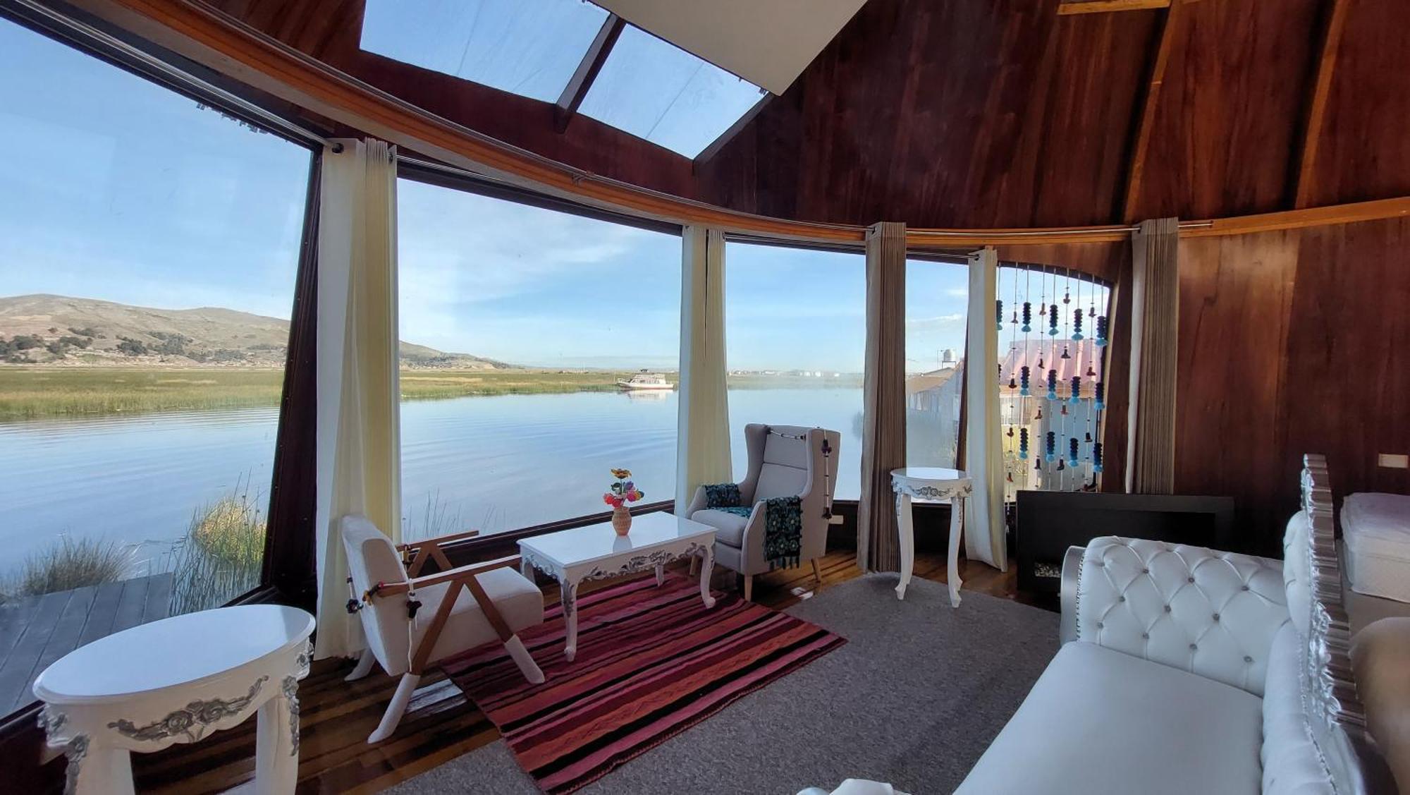 Uros Lodge Peru Puno Exterior foto