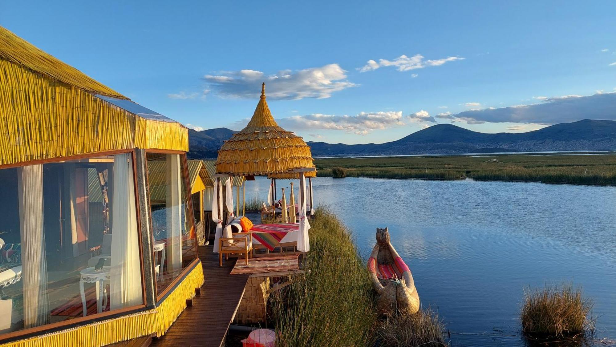 Uros Lodge Peru Puno Exterior foto