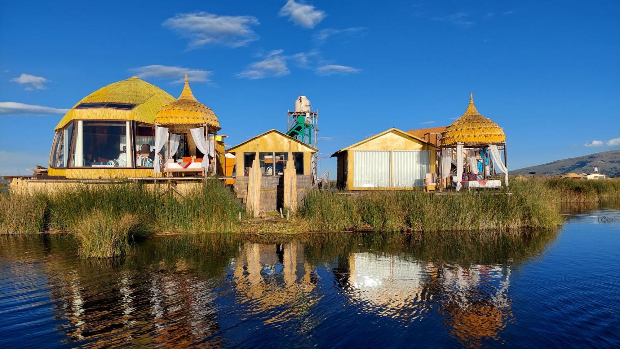 Uros Lodge Peru Puno Exterior foto